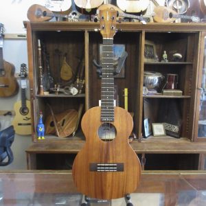 Kamaka HF-3 Tenor