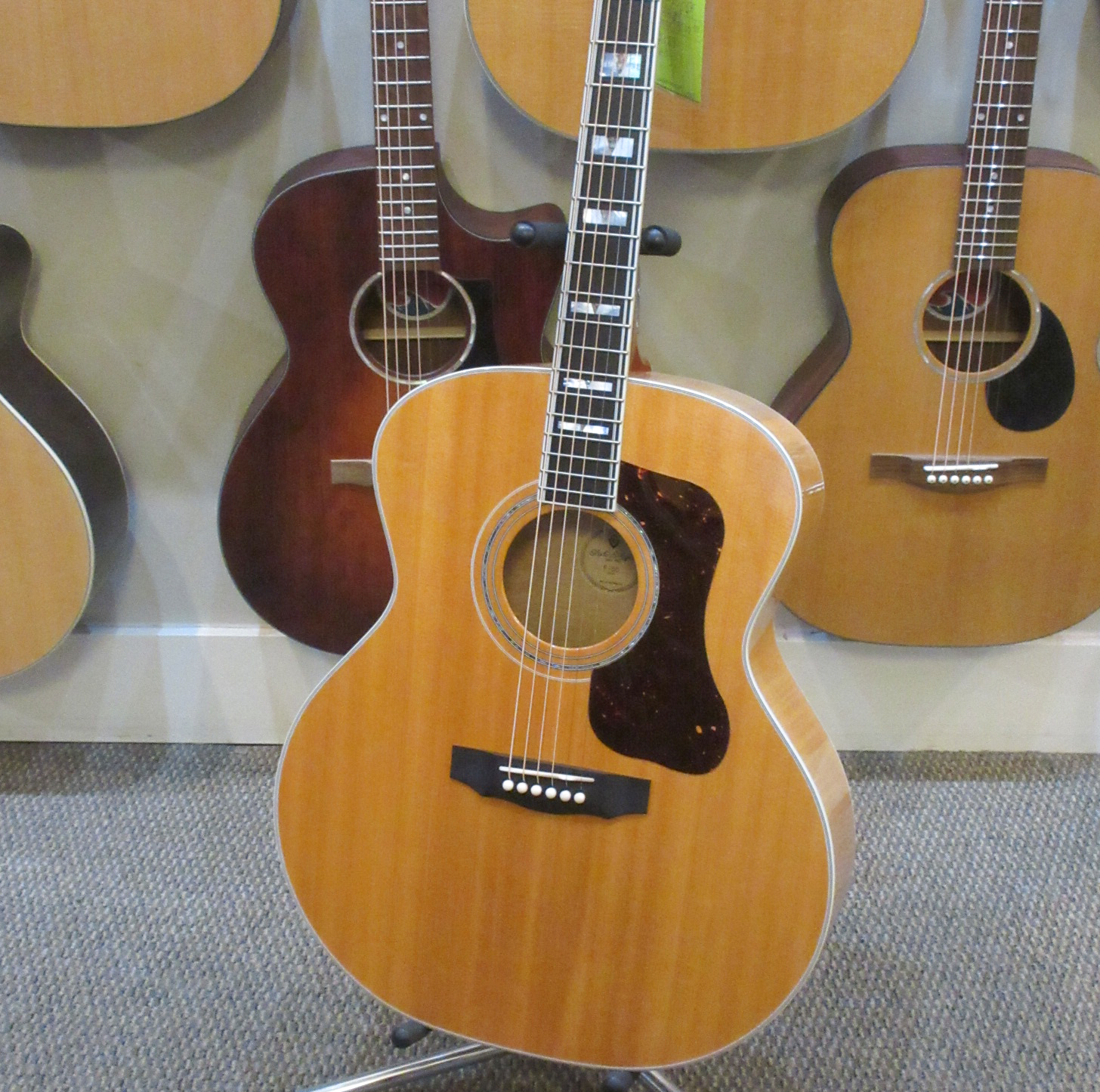 Guild F-55 Maple 2023 - Image 6