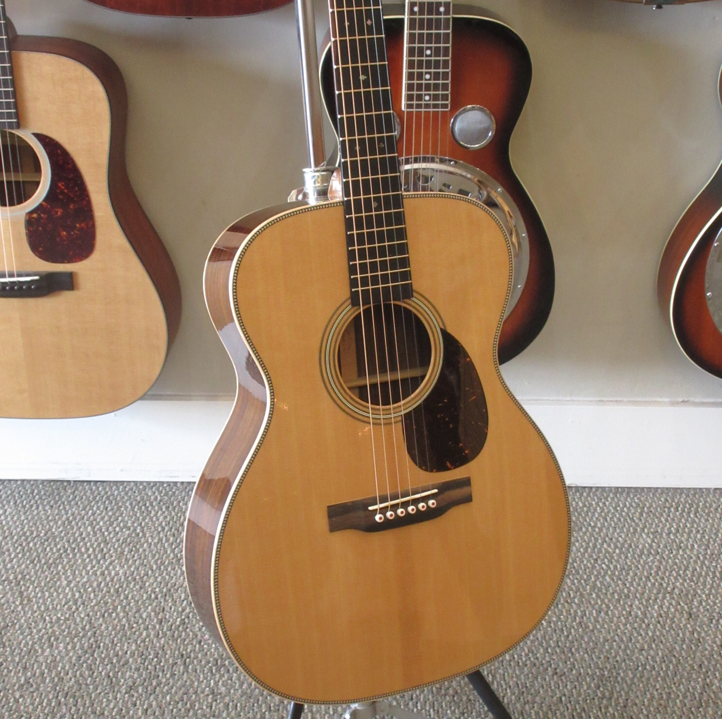 Martin OM-28 Modern Deluxe 2024 - Image 4