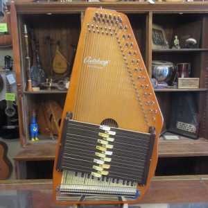 Oscar Schmidt OS-15 Autoharp