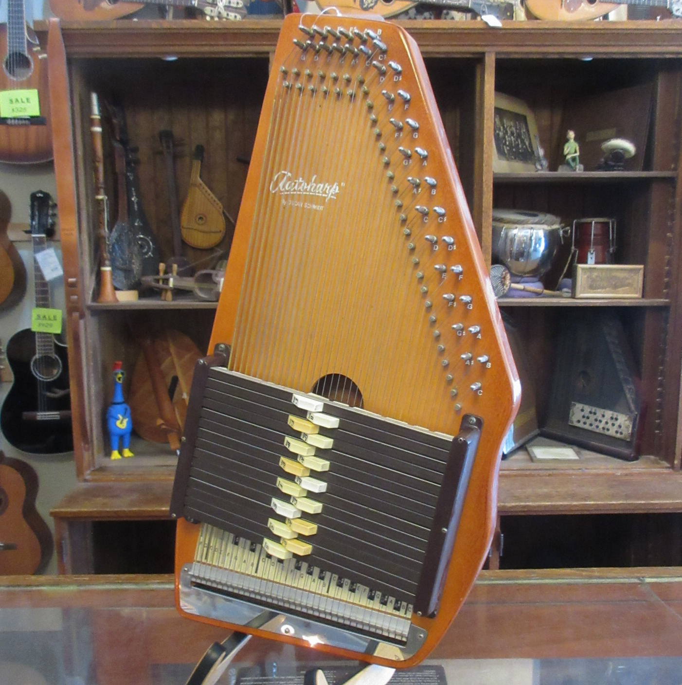 Oscar Schmidt OS-15 Autoharp - Image 3