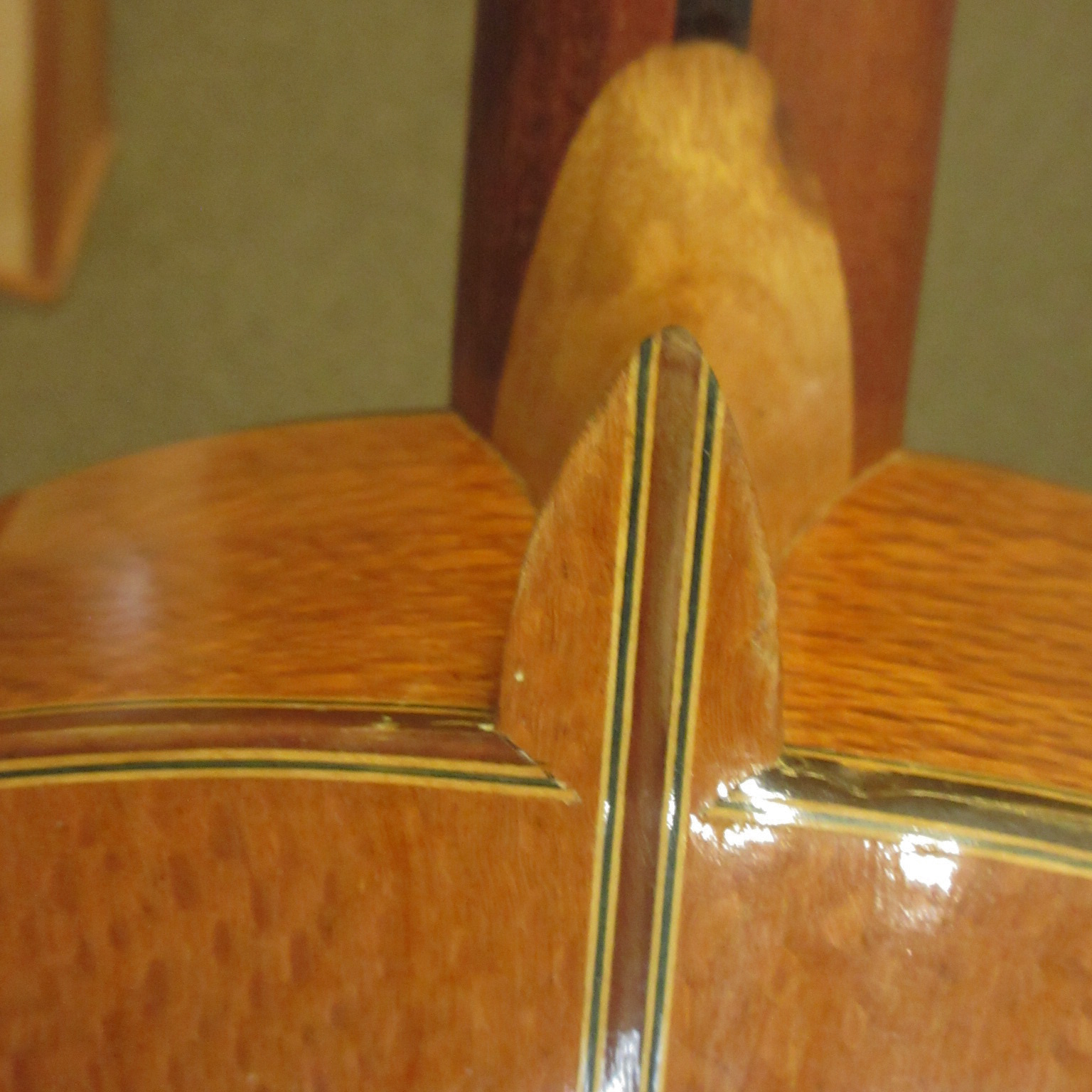 Unlabeled Classical Guitar - Image 19