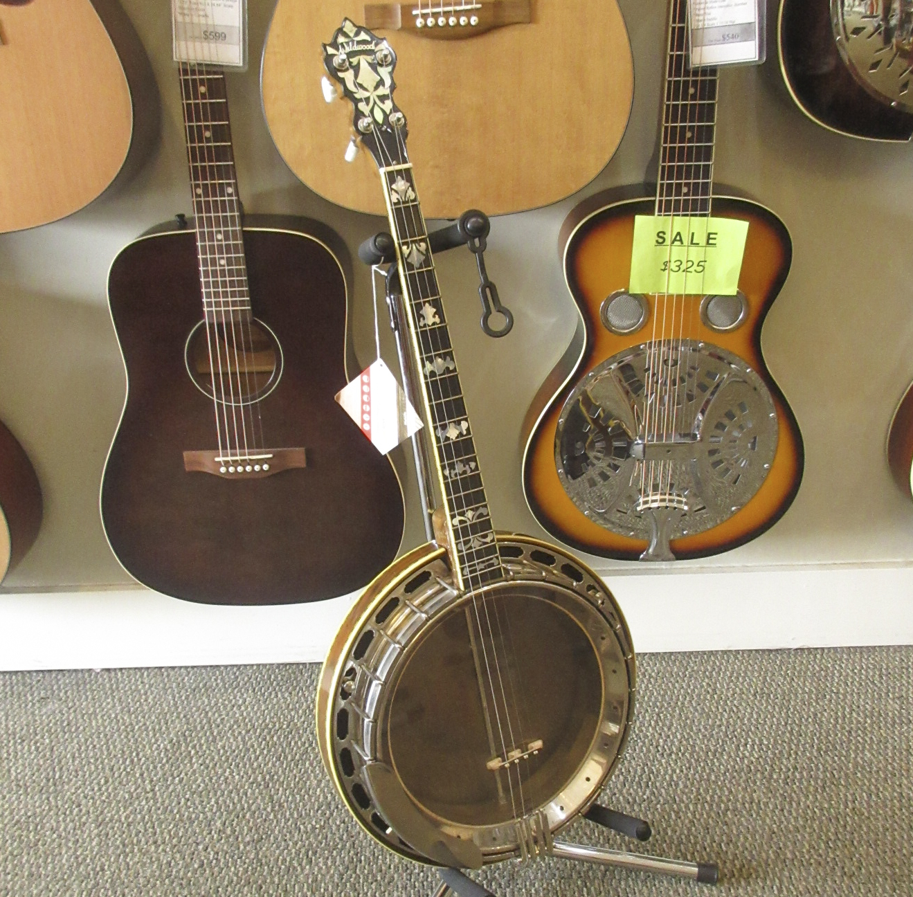Wildwood Tenor Banjo - Image 2