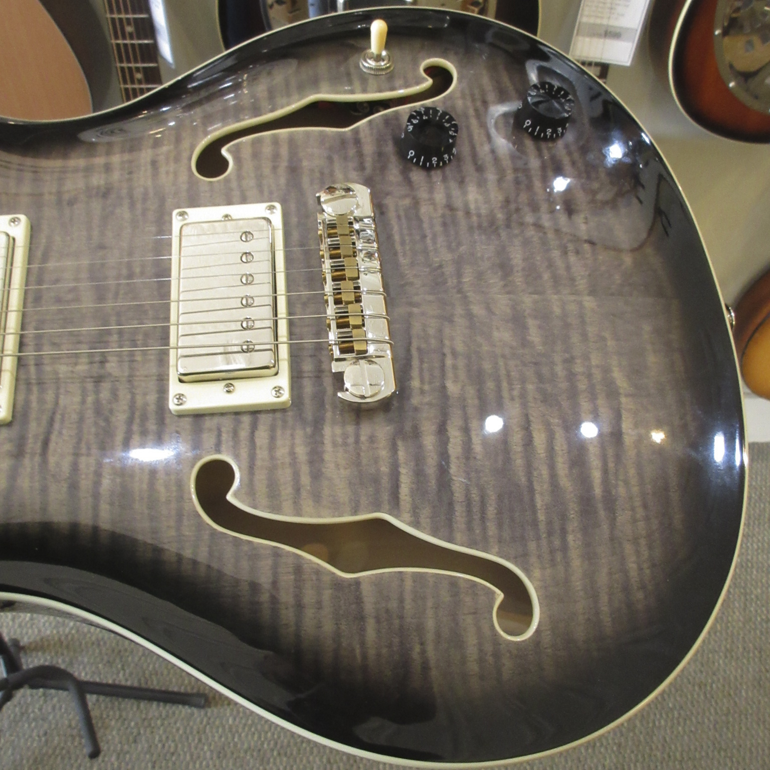 PRS SE Hollowbody II - Image 12
