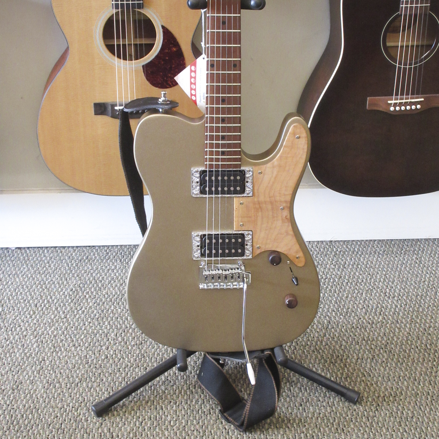Unlabeled T-Style Electric Guitar Partscaster - Image 5