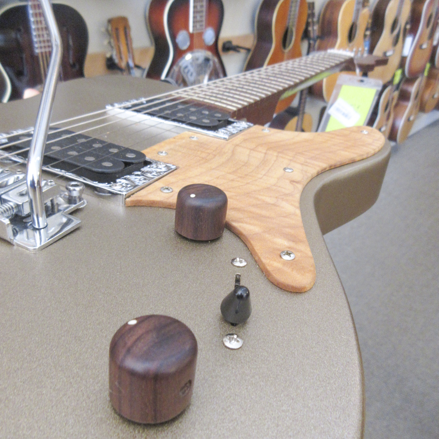 Unlabeled T-Style Electric Guitar Partscaster - Image 13