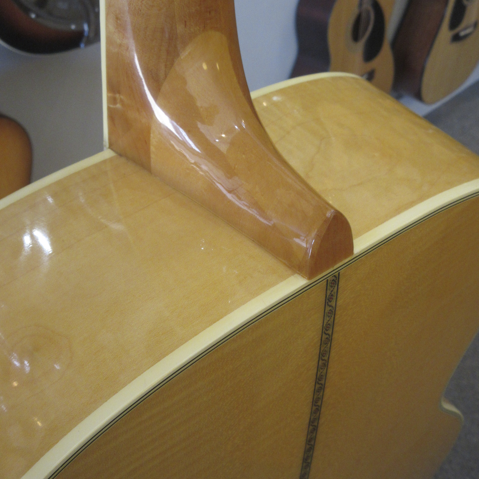 Alvarez 5055 Jumbo c.1970's - Image 14