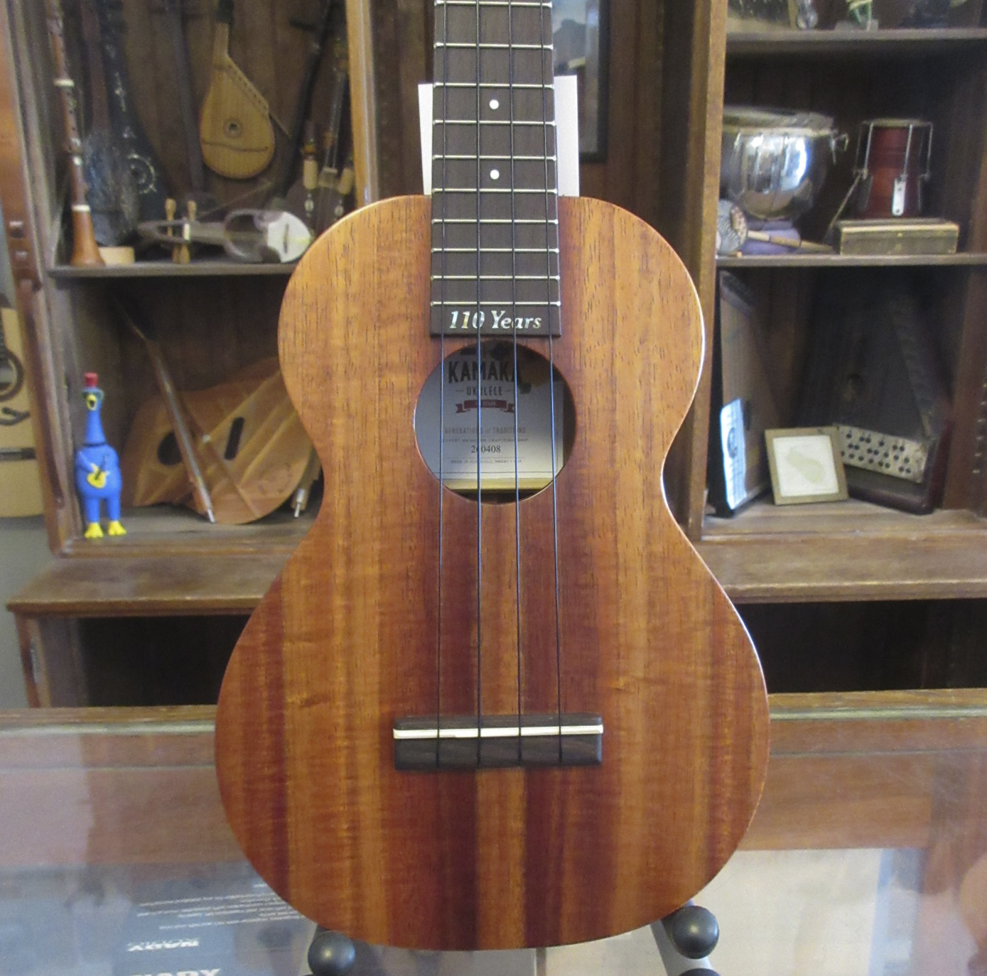 Kamaka HF-2 Concert - Image 5