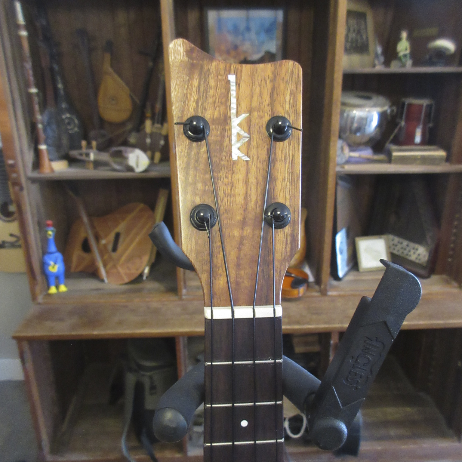 Kamaka HF-2 Concert - Image 7