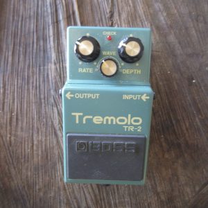 BOSS TR-2 Tremolo