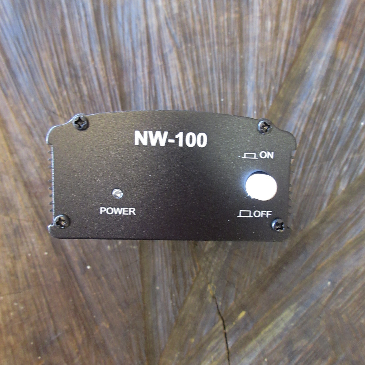 Neewer NW-100 48V Phantom Power Supply - Image 3