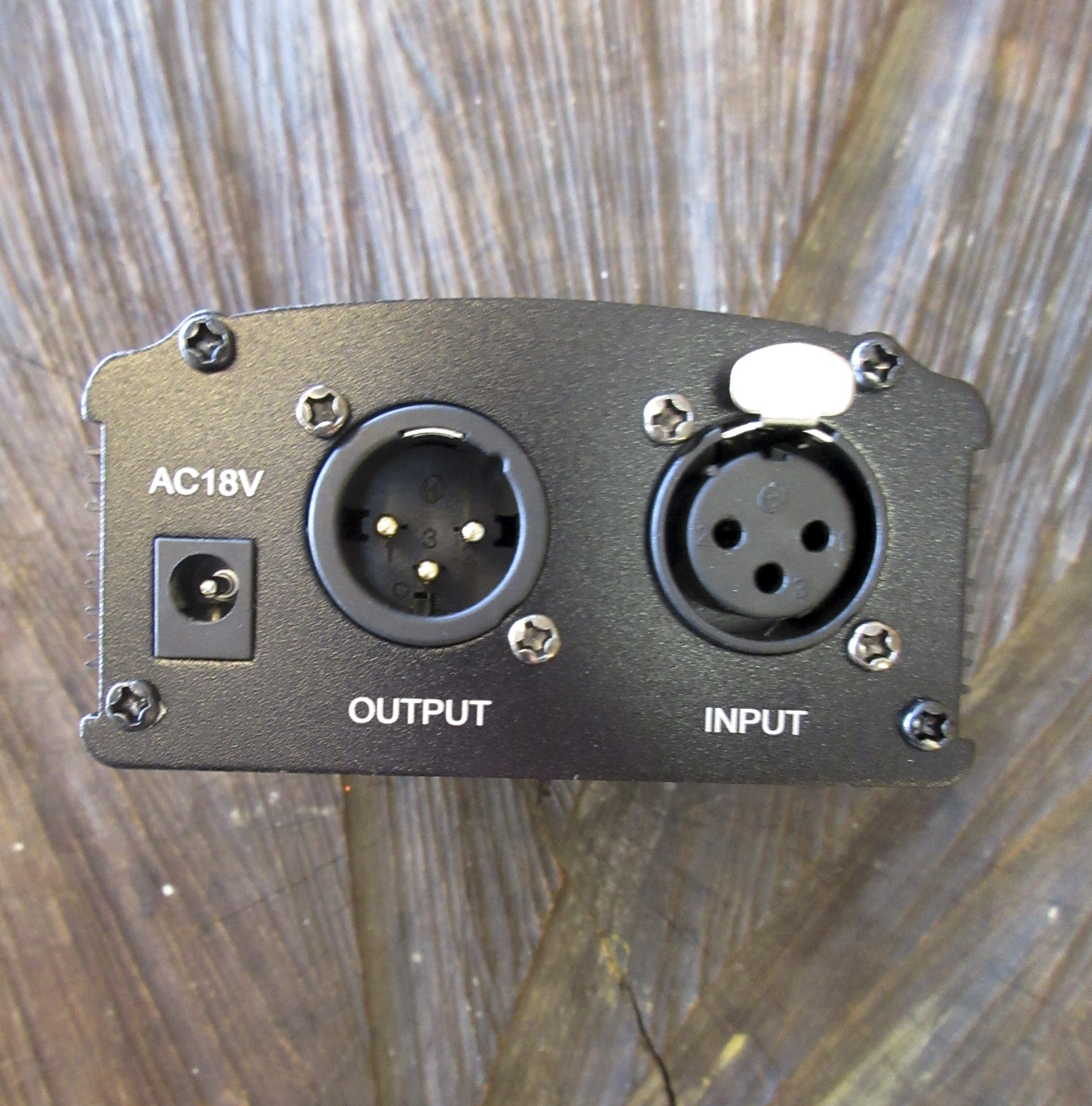 Neewer NW-100 48V Phantom Power Supply - Image 4