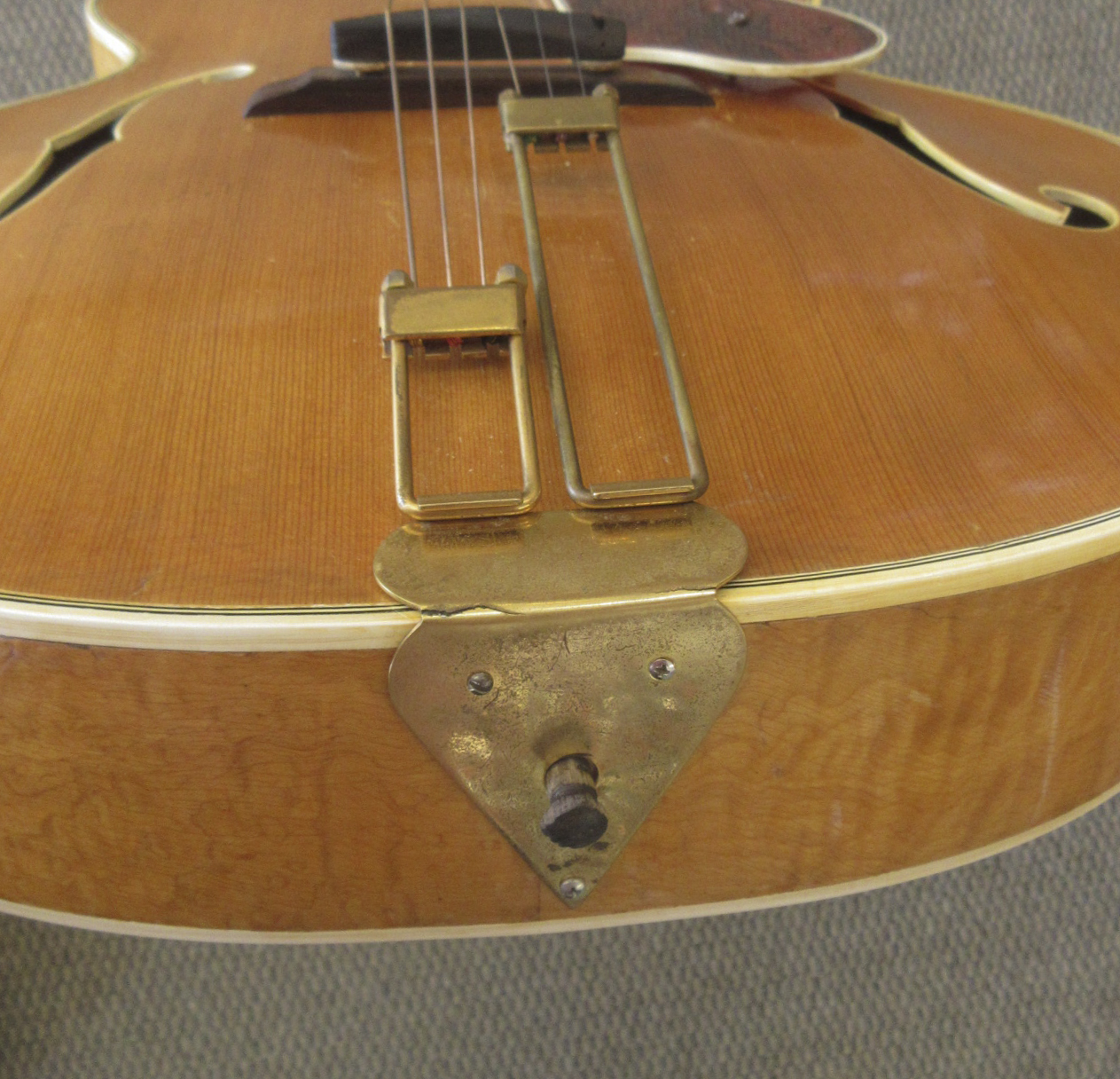 Epiphone Deluxe c.1940 - Image 20
