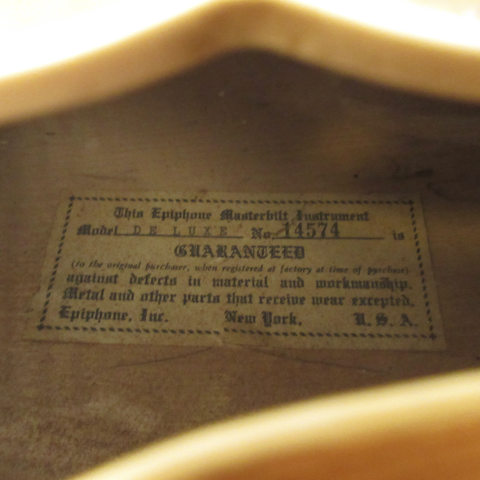 Epiphone Deluxe c.1940 - Image 23