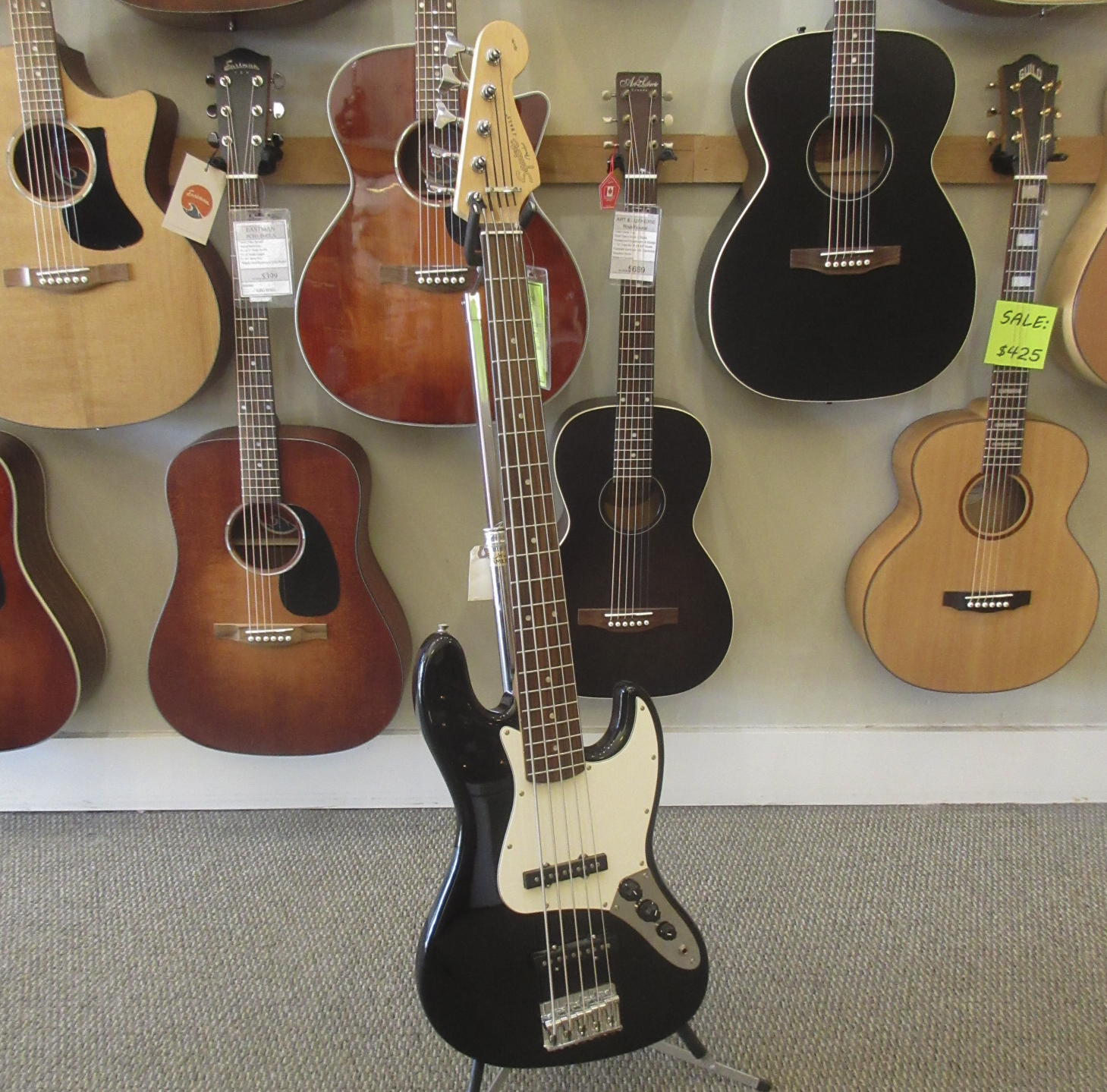 Fender Squier Affinity Series 5-String Jazz Bass - Image 2