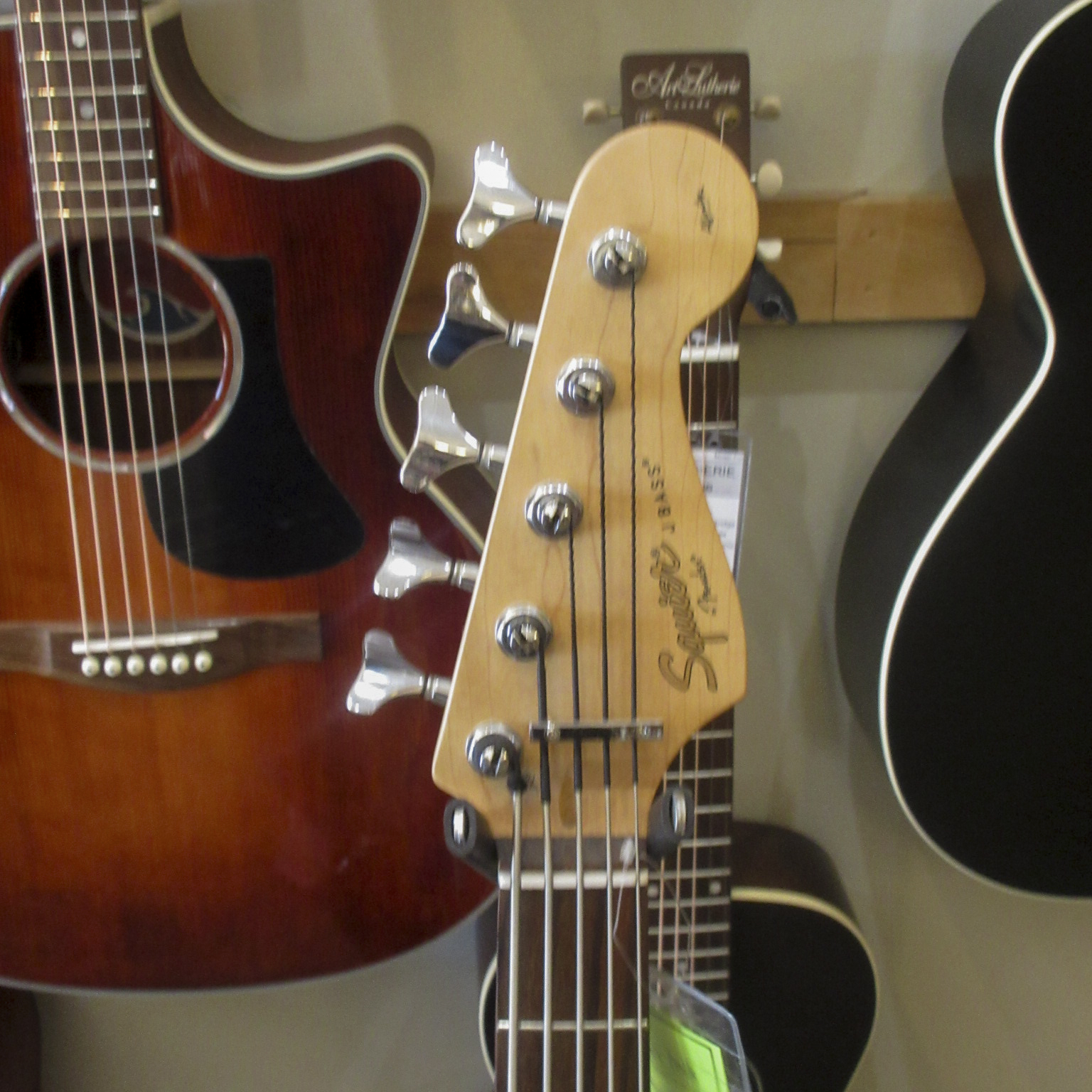 Fender Squier Affinity Series 5-String Jazz Bass - Image 7
