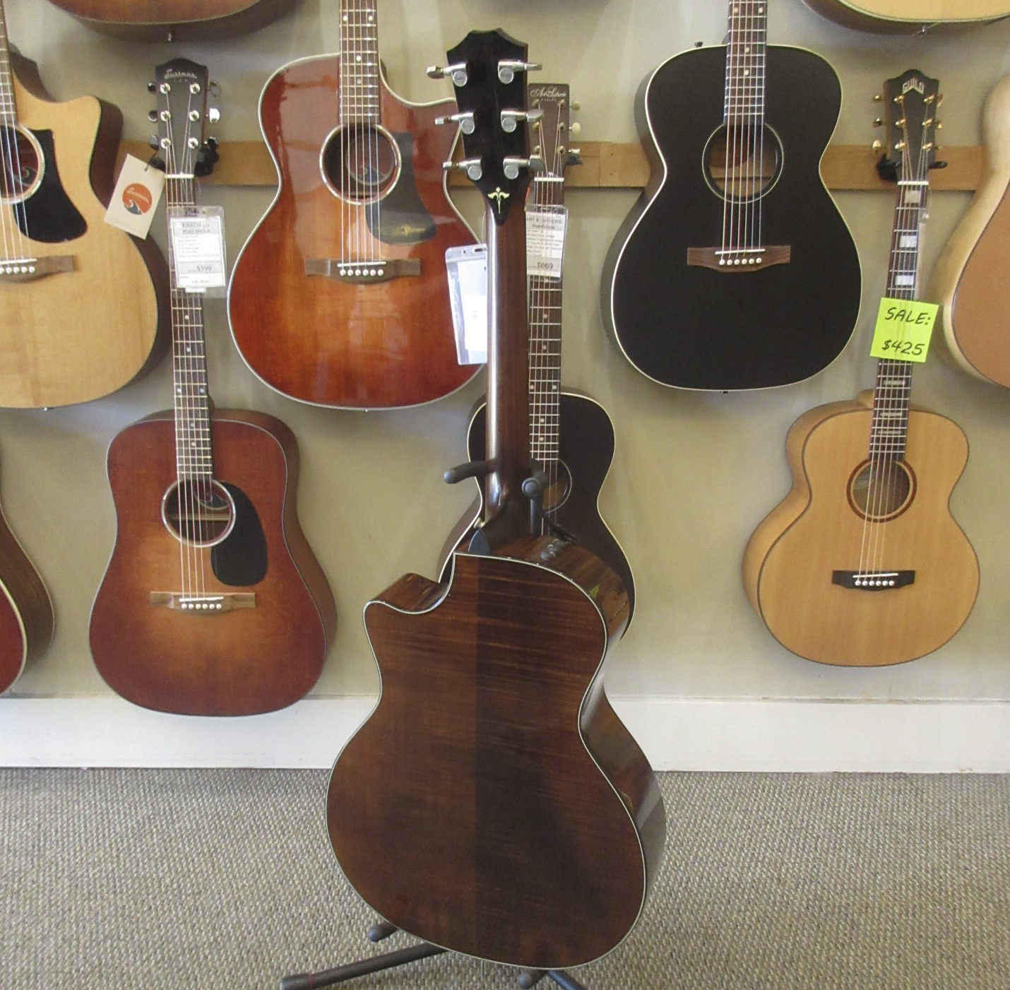 Taylor 614CE 2015 - Image 10