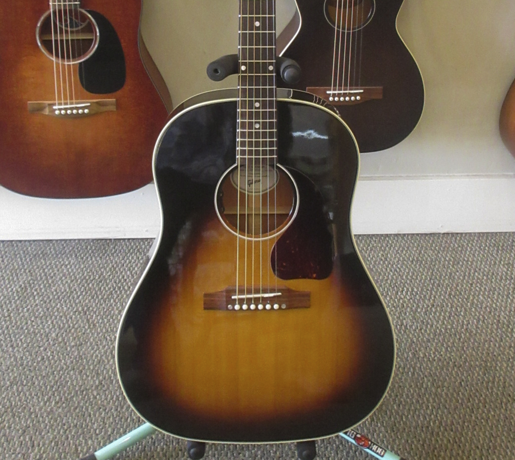 Gibson J-45 2026 - Image 5