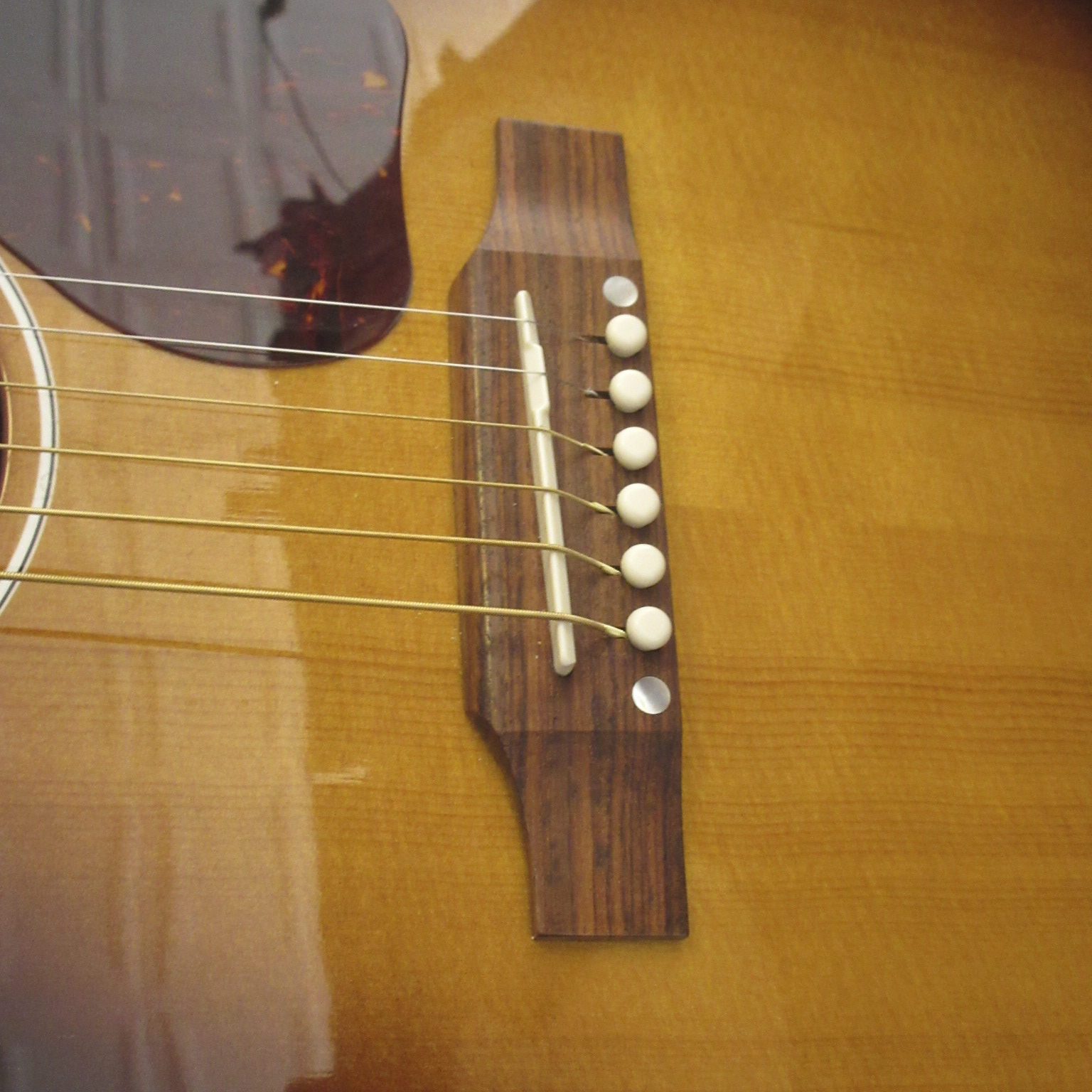 Gibson J-45 2026 - Image 14